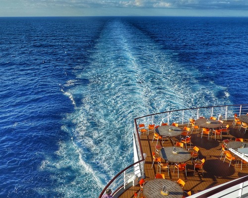 Athens Swimming Cruise & Athenian Riviera image