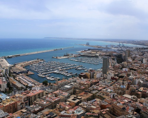 Alicante Tasting Club image