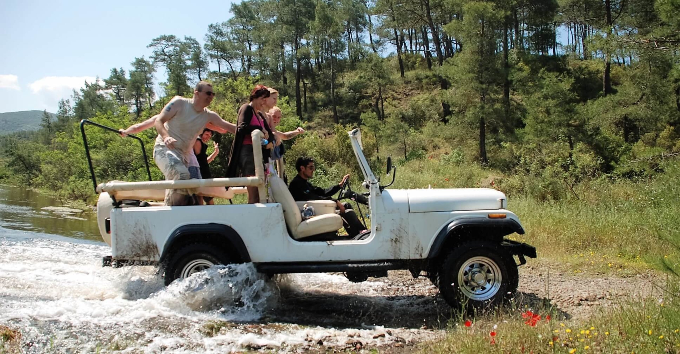 Jeep Safari z Didim wycieczka fakultatywna Tripsomnia