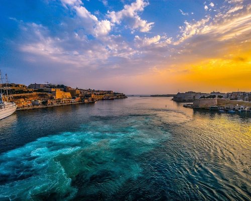 Moja Malta image