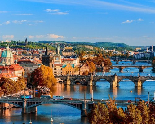 Biuro Podróży Trendy Travel image