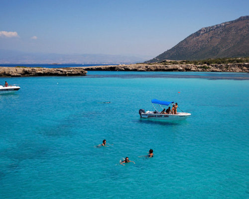 Gloria Travel Services image